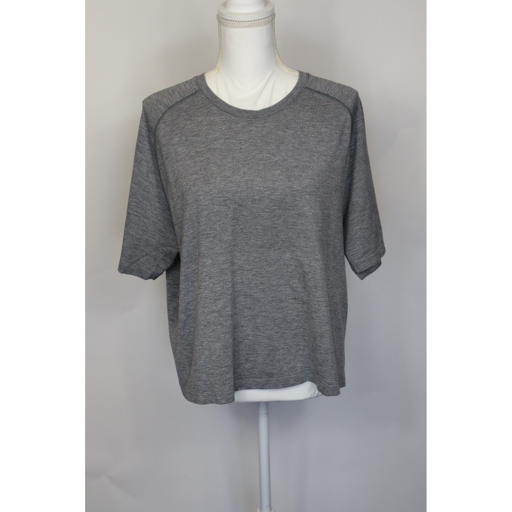 Lululemon Women's Grey Athletic Tee